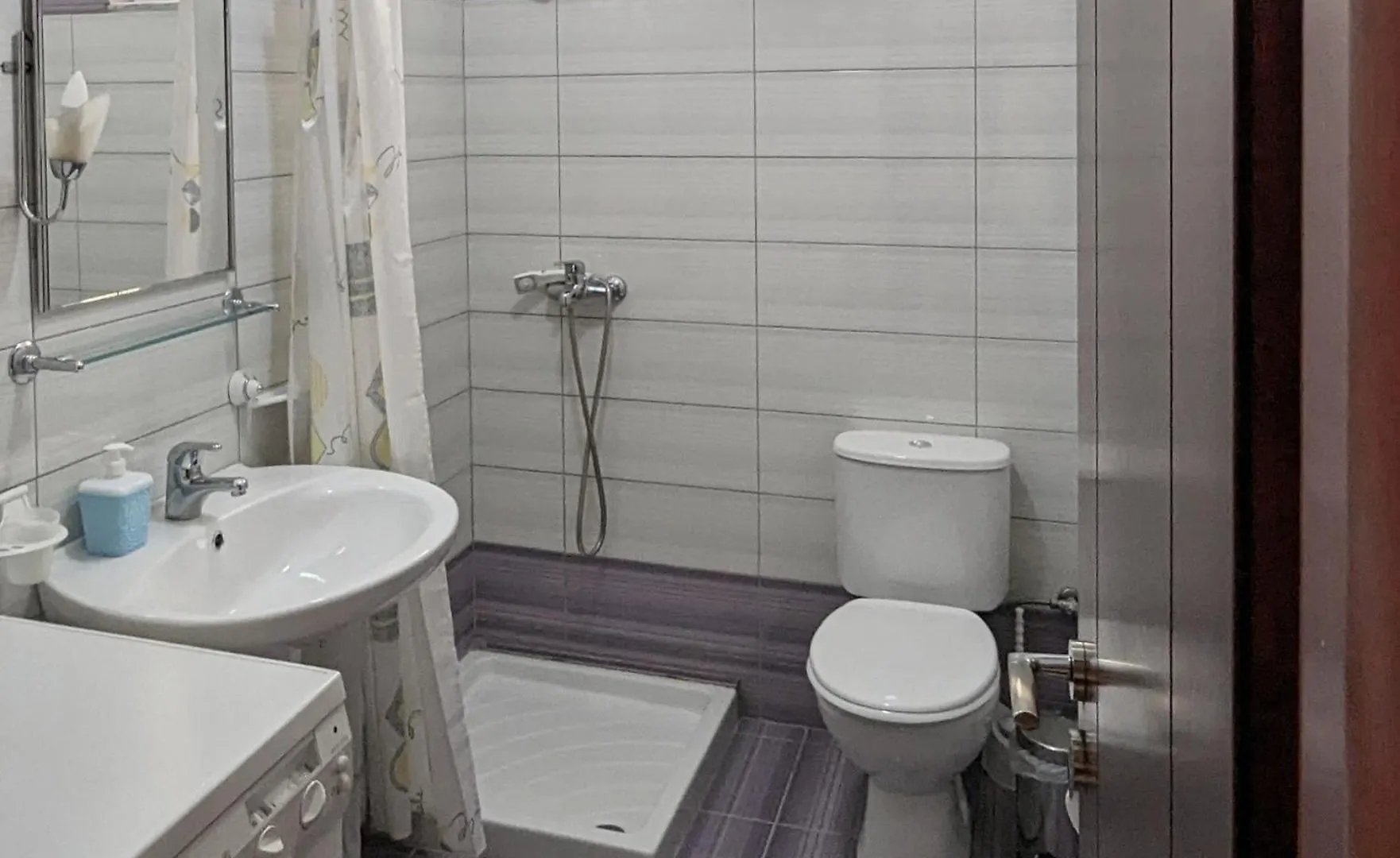 Happy Family Apartment - Big Balcony Sarandë